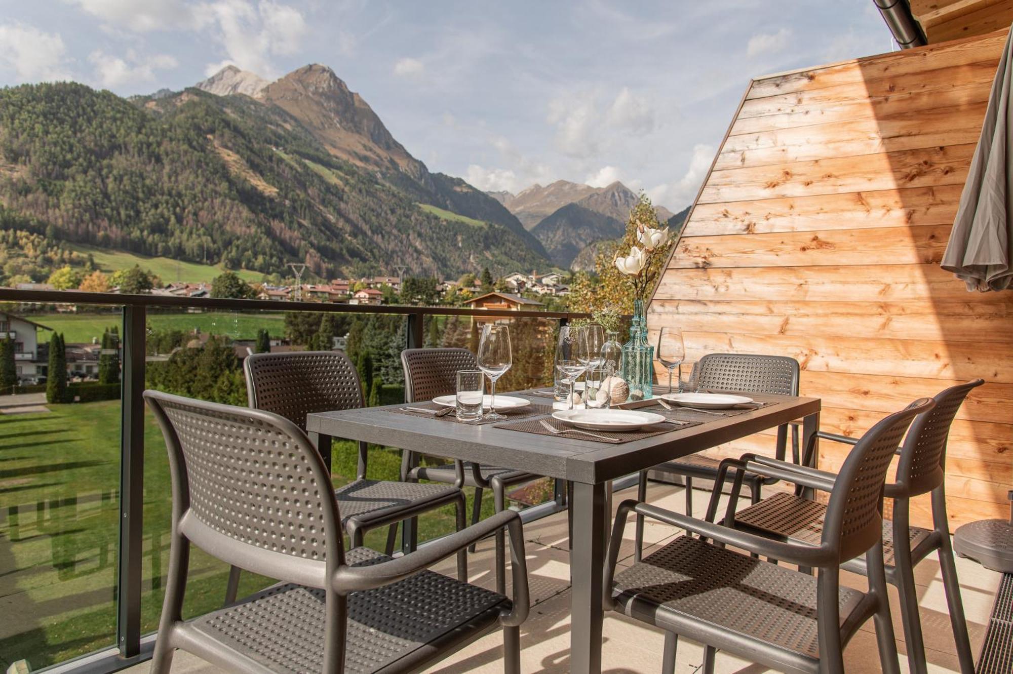 Alpenparks Montana Apartments Matrei in Osttirol Ngoại thất bức ảnh