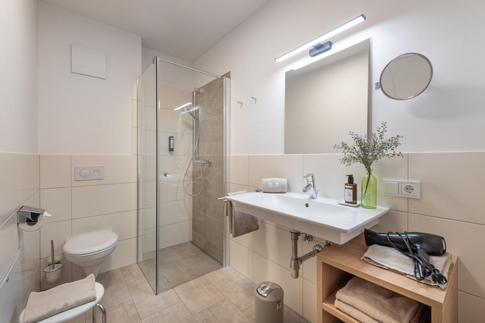 Alpenparks Montana Apartments Matrei in Osttirol Phòng bức ảnh